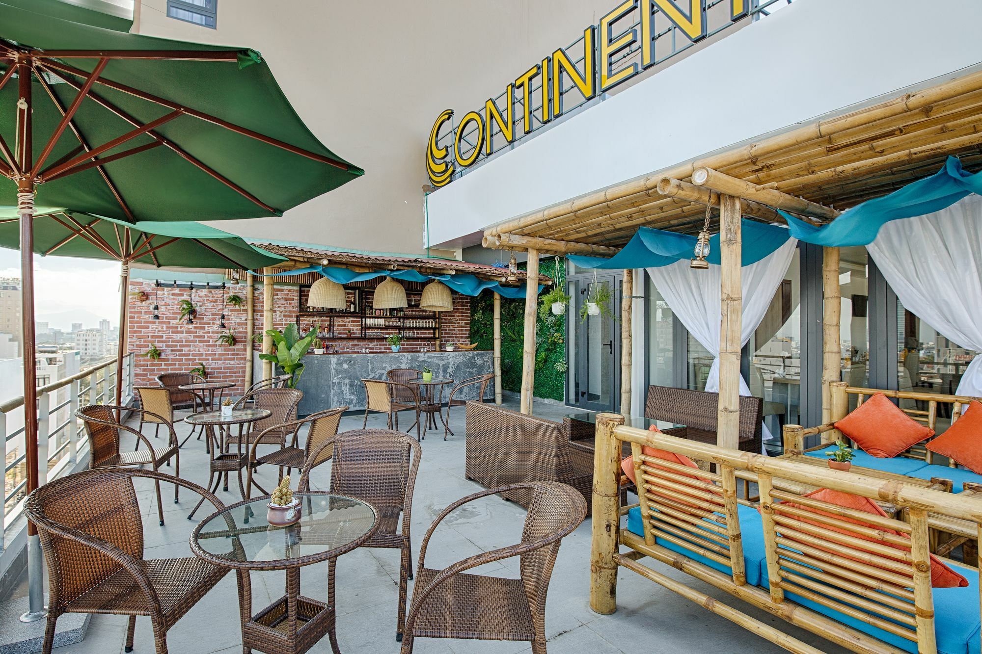 Continent Hotel Da Nang Exterior photo